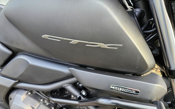 Gebrauchtmotorrad Honda CTX 700 N - Bild 3