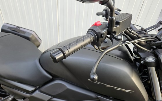 Gebrauchtmotorrad Honda CTX 700 N - Bild 4