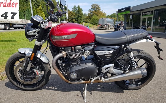 Gebrauchtmotorrad Triumph Speed Twin 1200 - Bild 2