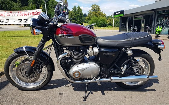 Gebrauchtmotorrad Triumph Bonneville T120 - Bild 2