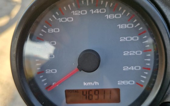 Gebrauchtmotorrad Ducati Monster 620 Dark - Bild 2