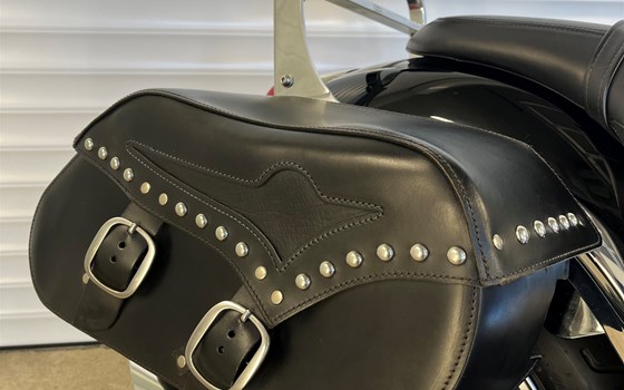 Gebrauchtmotorrad Kawasaki VN 900 Custom - Bild 7