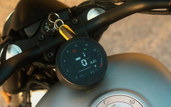 Neufahrzeug QJ Motor SRV12 - Bild 3