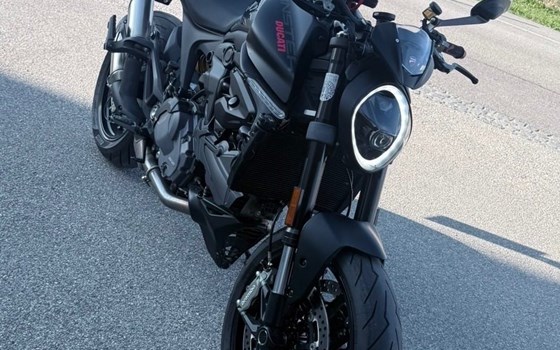 Gebrauchtmotorrad Ducati Monster + - Bild 2