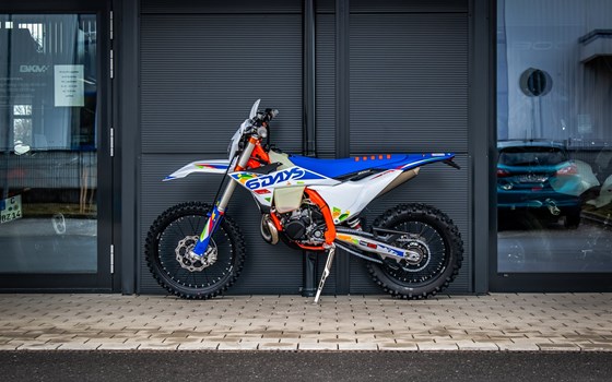 Neufahrzeug KTM 300 EXC SIX DAYS - Bild 4