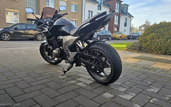 Gebrauchtmotorrad Kawasaki Z 750S - Bild 4