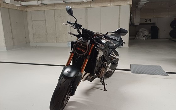 Gebrauchtmotorrad Honda CBR650R E-Clutch - Bild 1