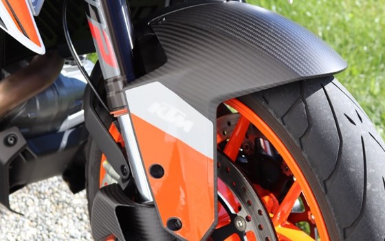 Gebrauchtmotorrad KTM 1290 Super Duke GT - Bild 9