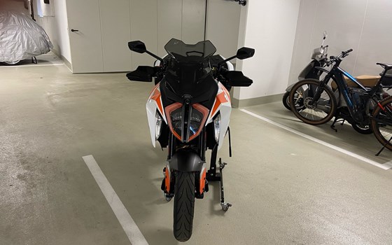 Gebrauchtmotorrad KTM 1290 Super Duke GT - Bild 11