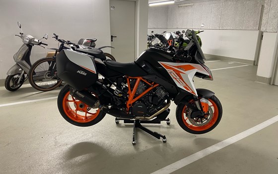 Gebrauchtmotorrad KTM 1290 Super Duke GT - Bild 13