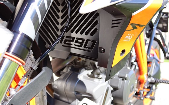 Gebrauchtmotorrad KTM 1290 Super Duke GT - Bild 10