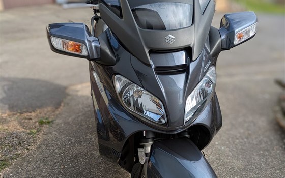 Gebrauchtmotorrad Suzuki Burgman 650 Executive - Bild 4