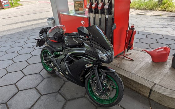 Gebrauchtmotorrad Kawasaki ER-6f - Bild 1