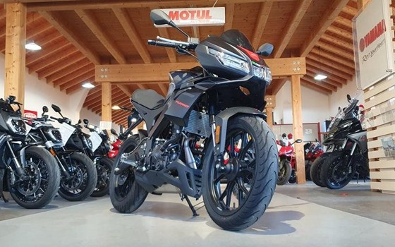 Neufahrzeug Aprilia Tuono 125 - Bild 4