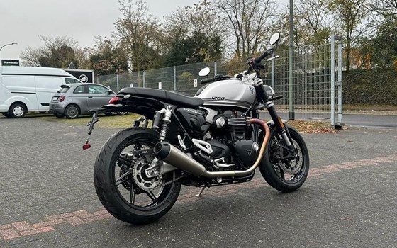 Gebrauchtmotorrad Triumph Speed Twin 1200 - Bild 6