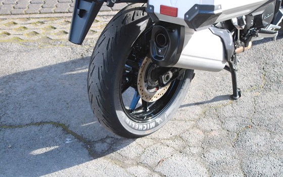 Gebrauchtmotorrad Suzuki V-Strom 1000 - Bild 6