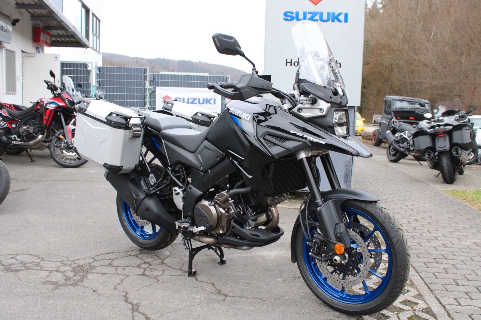 Suzuki V-Strom 1000 Touring