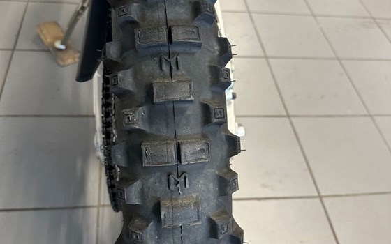 Gebrauchtmotorrad Husqvarna FE 350 Heritage - Bild 7