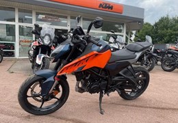 Neumotorrad KTM 125 Duke