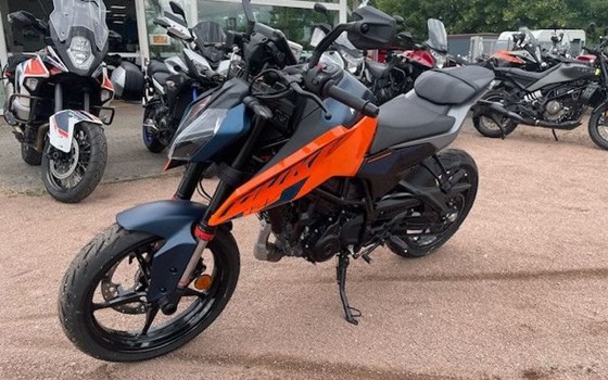 Neufahrzeug KTM 125 Duke - Bild 5