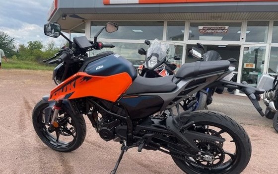 Neufahrzeug KTM 125 Duke - Bild 8