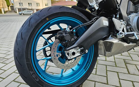 Neufahrzeug CFMOTO 675SR-R - Bild 8