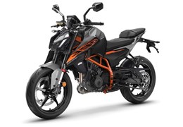 Neumotorrad KTM 390 Duke