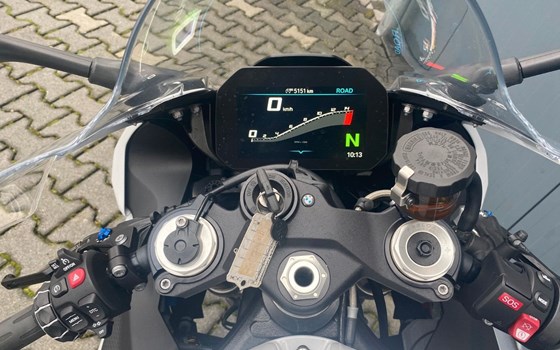 Gebrauchtmotorrad BMW S 1000 RR - Bild 5