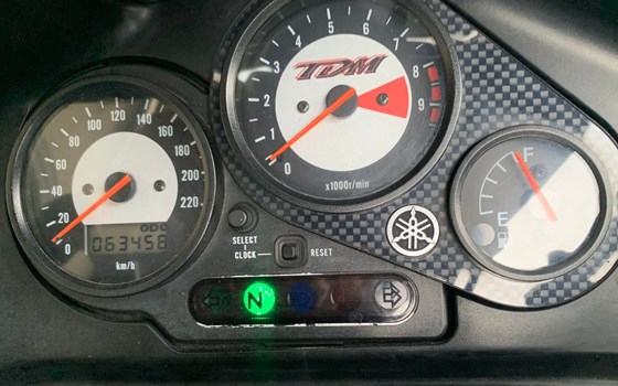 Gebrauchtmotorrad Yamaha TDM 850 - Bild 6