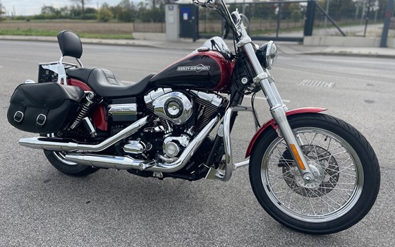 Gebrauchtmotorrad Harley-Davidson Dyna Super Glide Custom FXDC - Bild 9