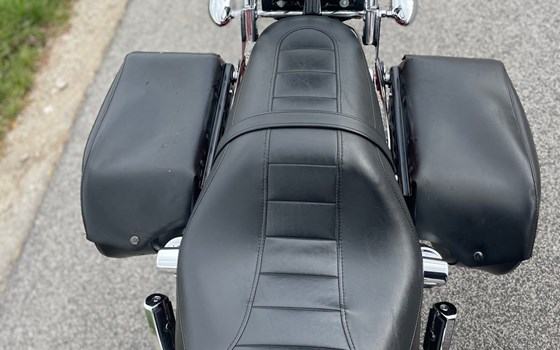 Gebrauchtmotorrad Harley-Davidson Dyna Super Glide Custom FXDC - Bild 10