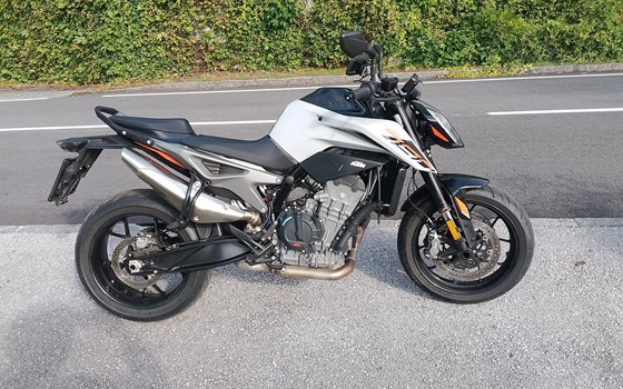 Gebrauchtmotorrad KTM 790 Duke - Bild 1