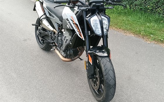 Gebrauchtmotorrad KTM 790 Duke - Bild 3