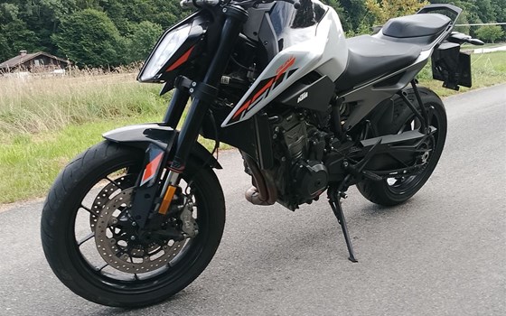 Gebrauchtmotorrad KTM 790 Duke - Bild 4