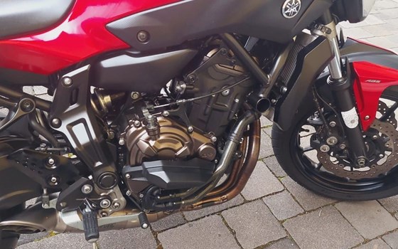Gebrauchtmotorrad Yamaha MT-07 - Bild 1