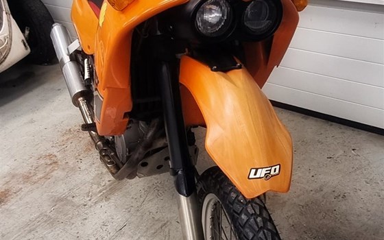 Gebrauchtmotorrad KTM 620 LC4 RA - Bild 3