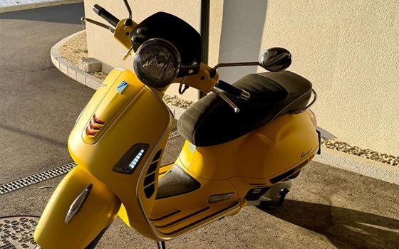 Gebrauchtmotorrad Vespa GTS 125 Super Sport - Bild 4
