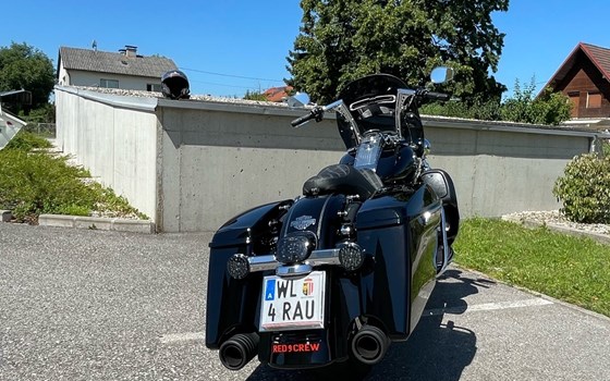 Gebrauchtmotorrad Harley-Davidson Road King Classic FLHRC - Bild 5