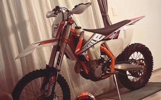 Gebrauchtmotorrad KTM 450 EXC-F SIX DAYS - Bild 8