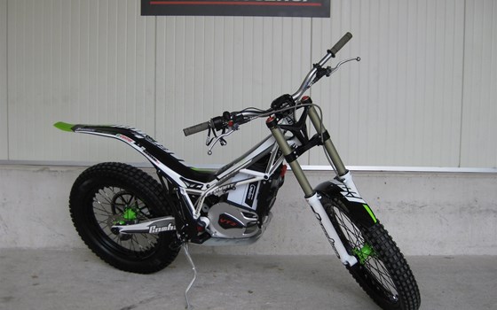 Gebrauchtmotorrad Vertigo Combat Ice Hell - Bild 3