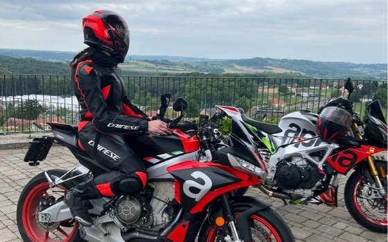 Gebrauchtmotorrad Aprilia Tuono 660 - Bild 5