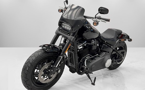 Gebrauchtmotorrad Harley-Davidson Softail Fat Bob FXFB - Bild 3