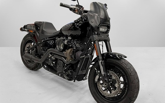 Gebrauchtmotorrad Harley-Davidson Softail Fat Bob FXFB - Bild 4