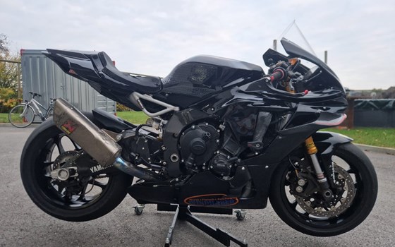 Gebrauchtmotorrad Yamaha YZF-R1SP - Bild 13