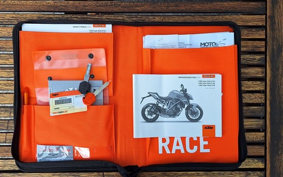 Gebrauchtmotorrad KTM 1290 Super Duke R - Bild 11