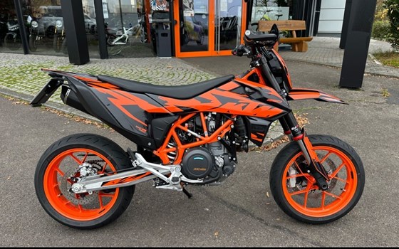 Gebrauchtmotorrad KTM 690 SMC R - Bild 1