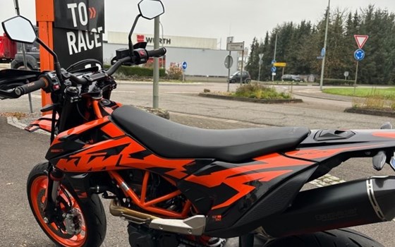 Gebrauchtmotorrad KTM 690 SMC R - Bild 4