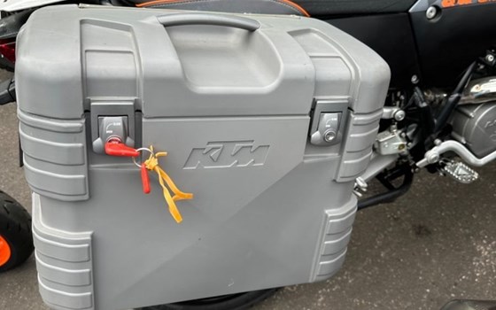 Gebrauchtmotorrad KTM 990 Adventure - Bild 11