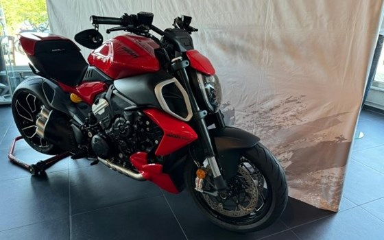 Neufahrzeug Ducati Diavel V4 - Bild 3