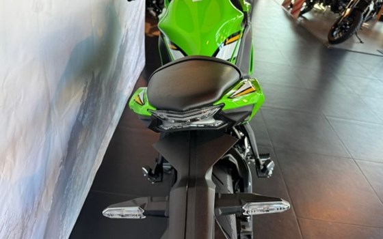 Gebrauchtmotorrad Kawasaki Ninja 650 KRT - Bild 7